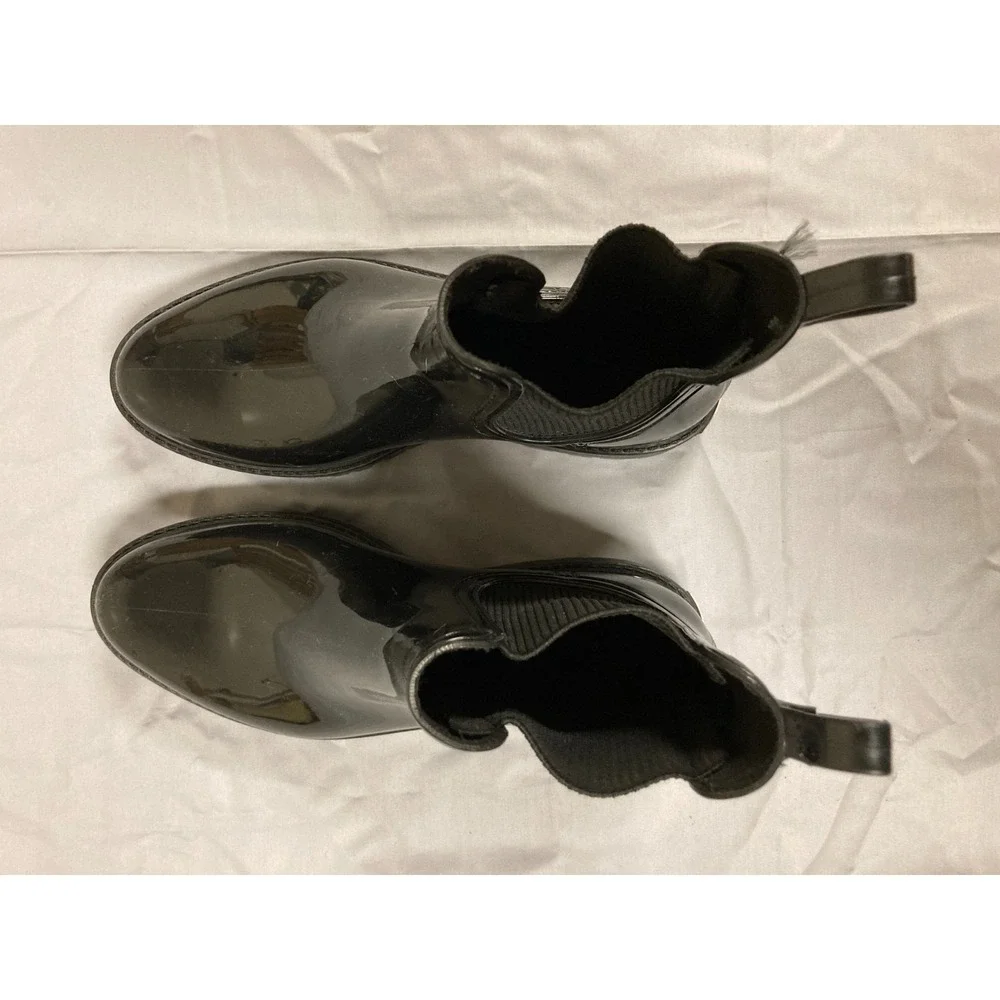 Toni Pons Cavan Chelsea Boot Women's Black Glossy‎ Round Toe Waterproof - 7.5